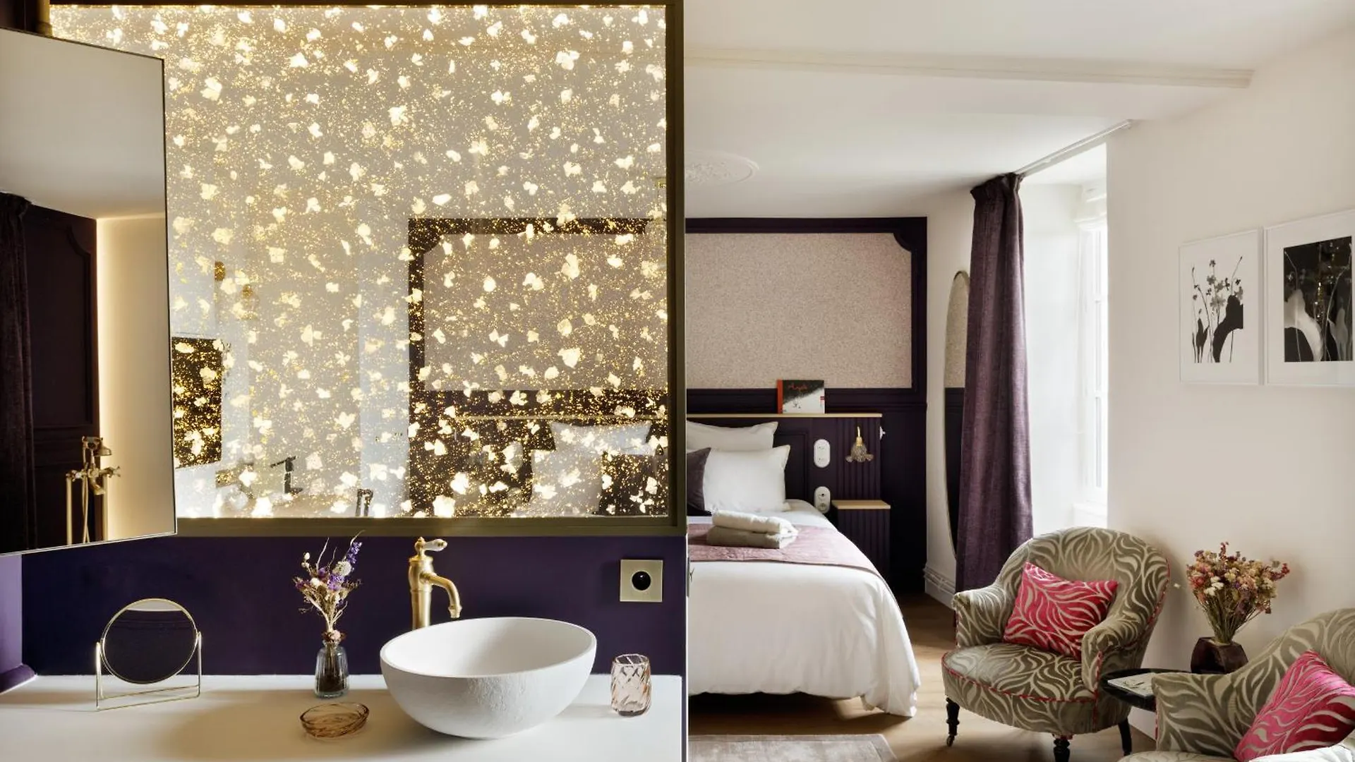 Clos Du Cedre - Chambres D'Hotes D'Exception, Luxury B&B A Dinan Nocleg ze śniadaniem